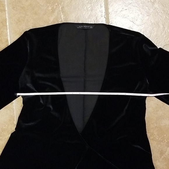 Zara black velvet wrap dress mini puff sleeve S - Picture 15 of 17
